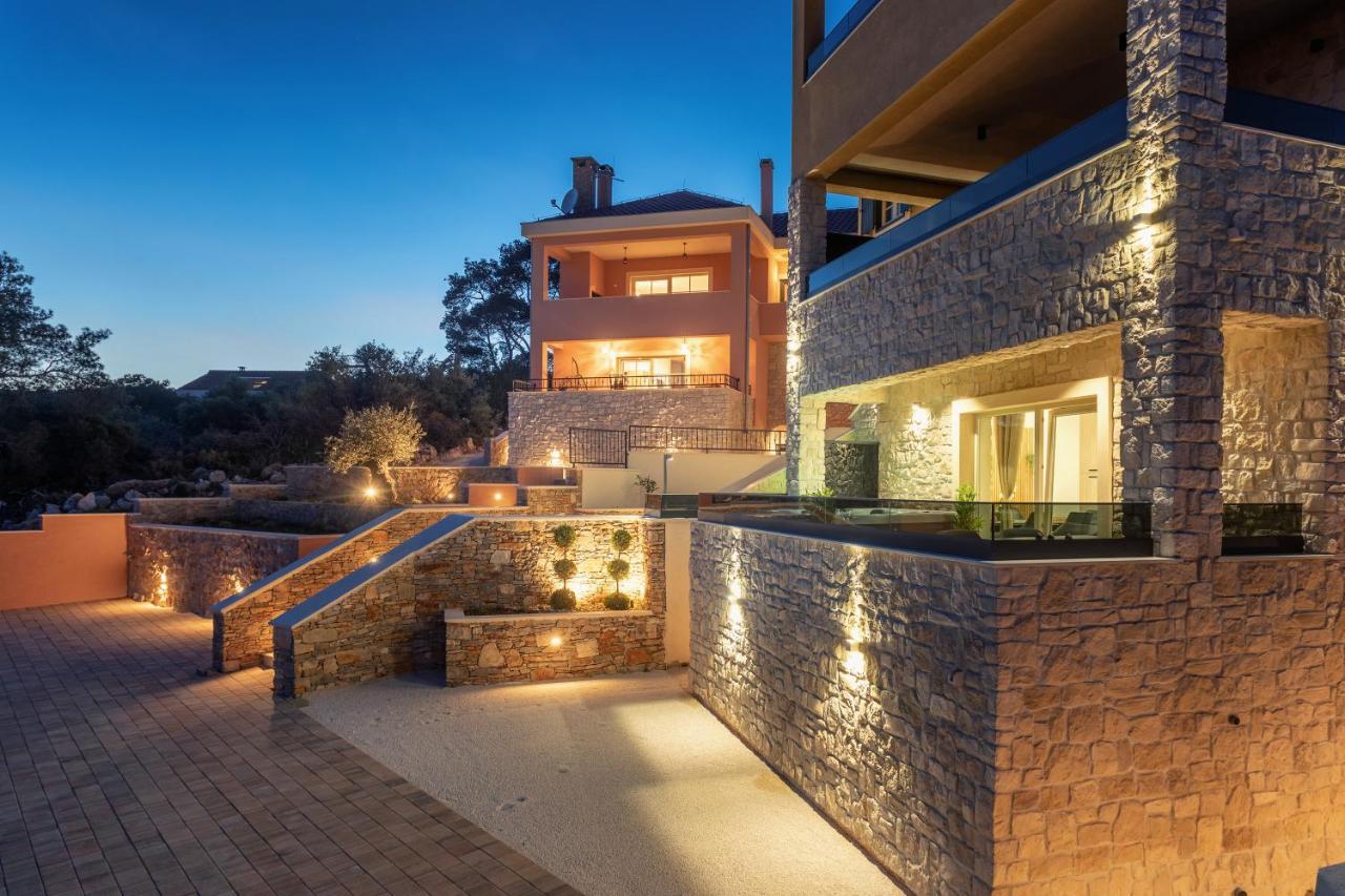 Teona Luxury Apartment With Jacuzzi And Terrace Sea View Sali Exterior photo