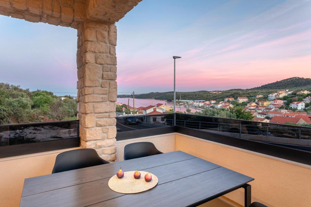 Teona Luxury Apartment With Jacuzzi And Terrace Sea View Sali Exterior photo
